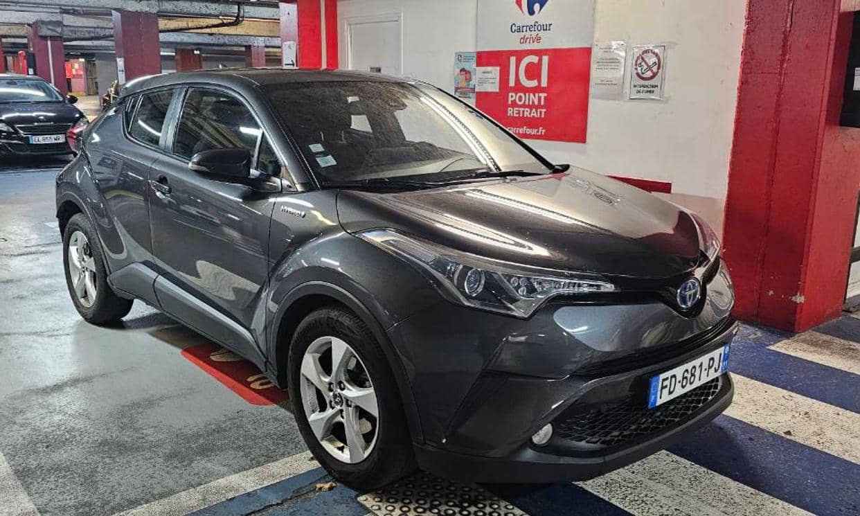 Toyota C-HR — photo 3