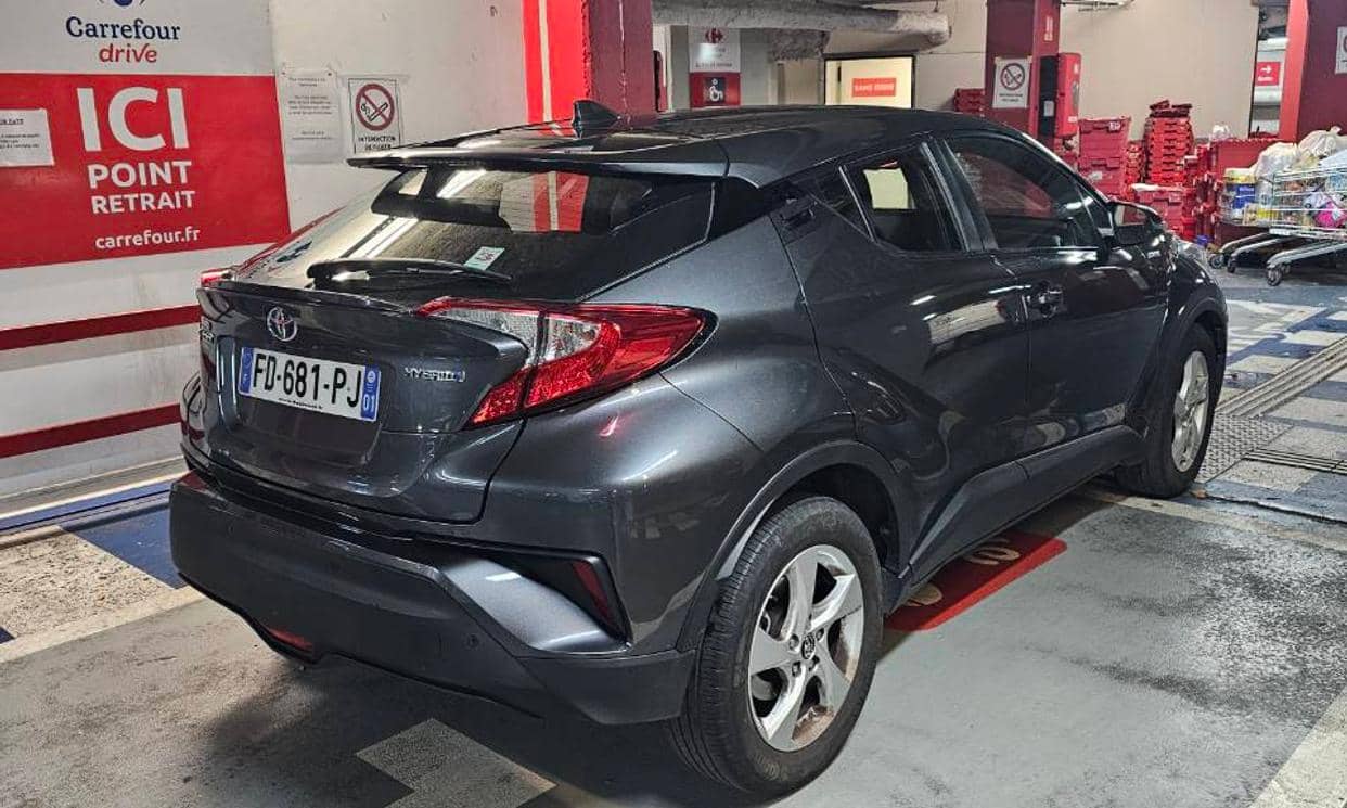 Toyota C-HR — photo 4