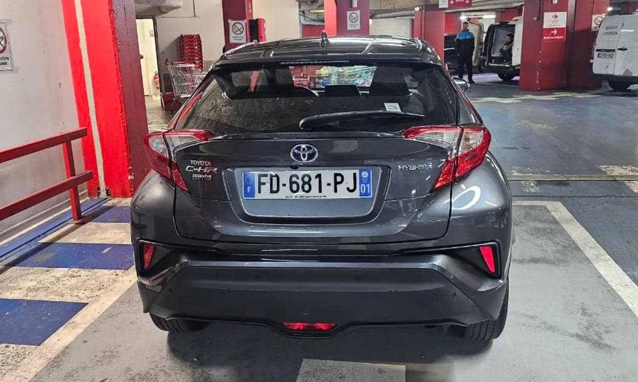 Toyota C-HR — photo 5