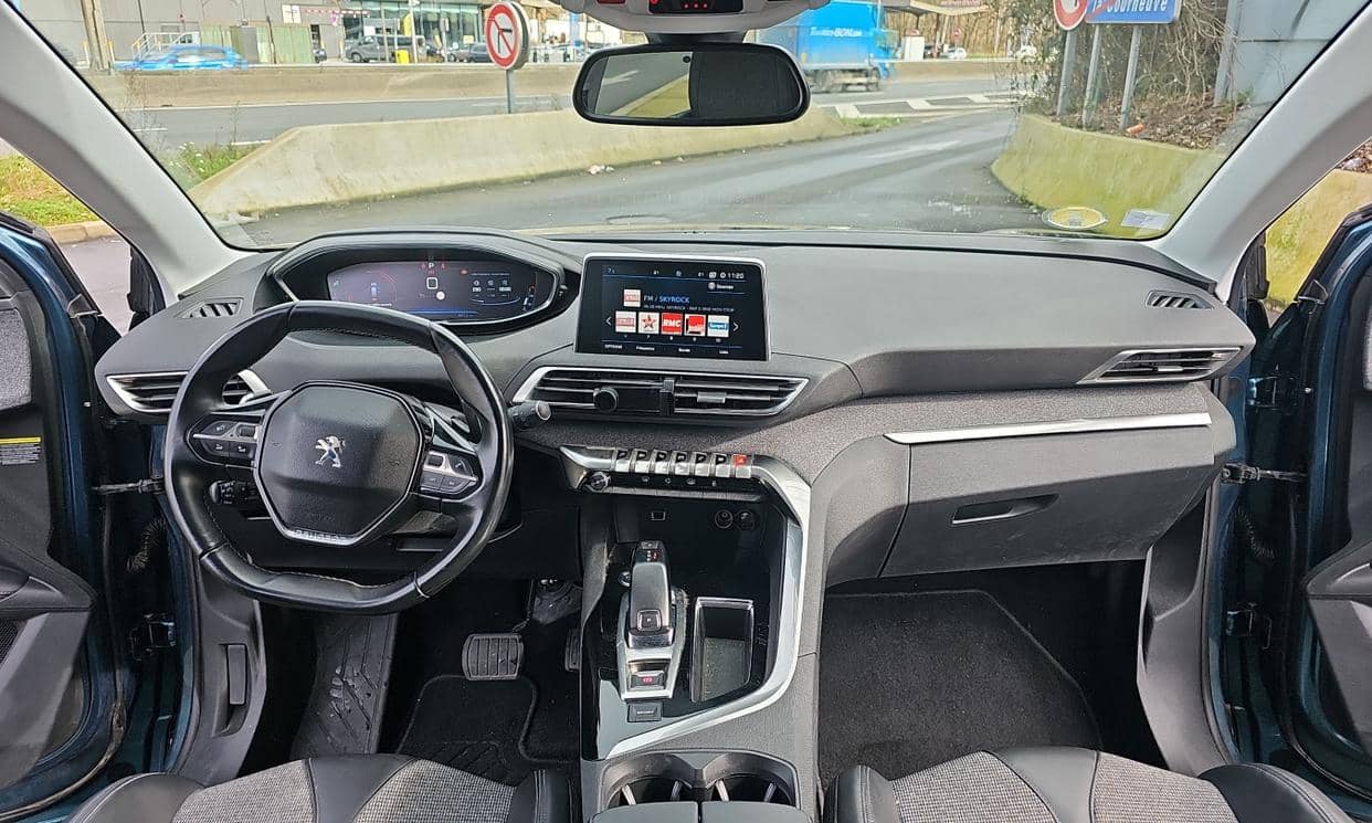 Peugeot 5008 — photo 2