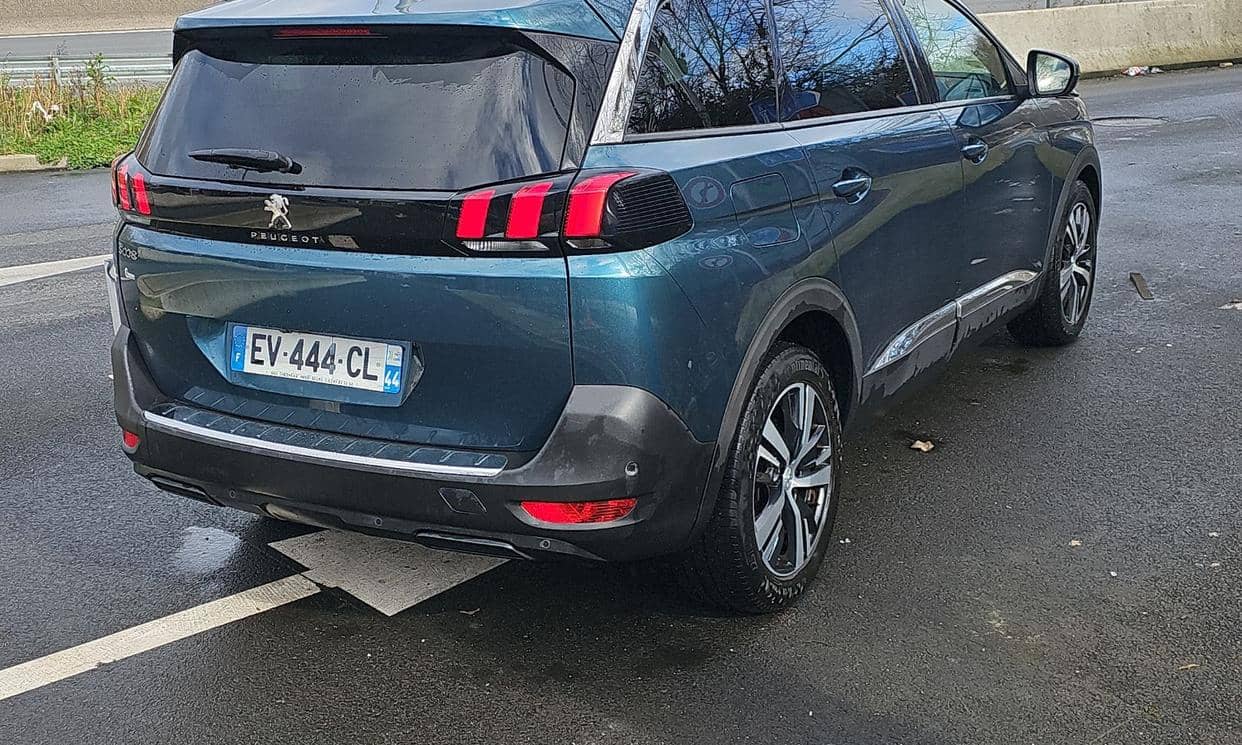 Peugeot 5008 — photo 9