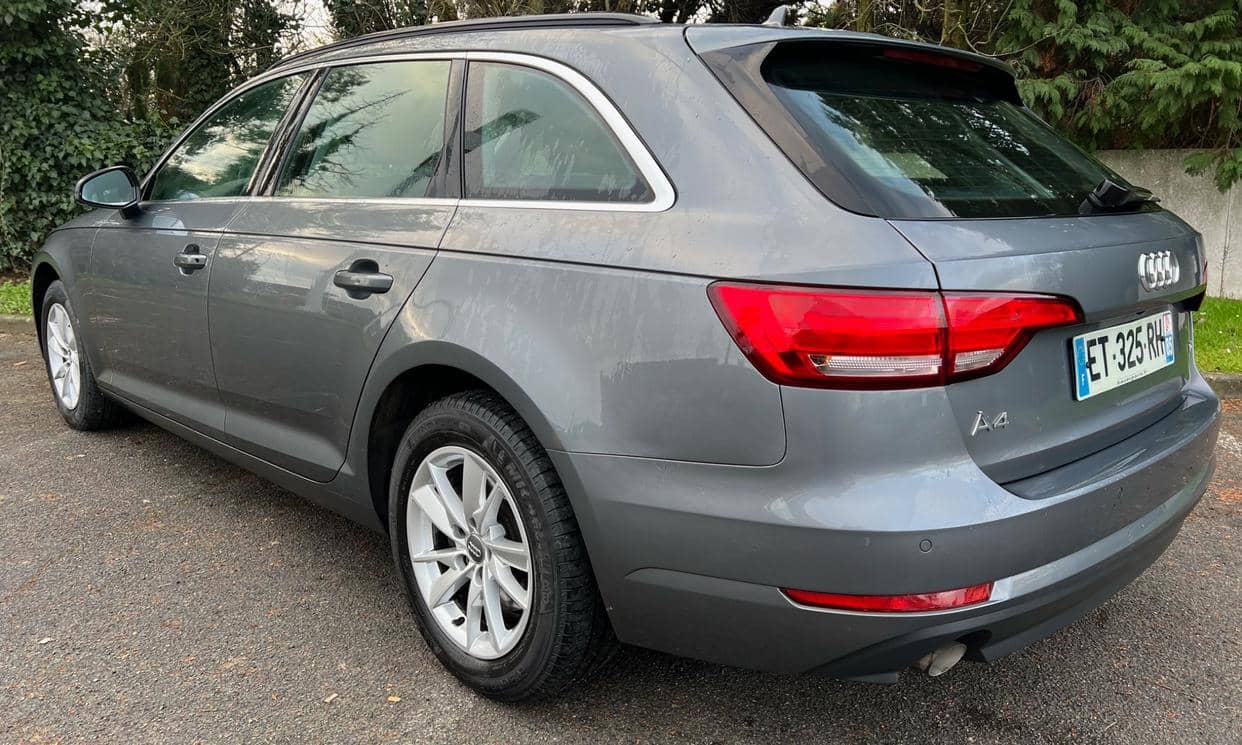Audi A4 AVANT — photo 3