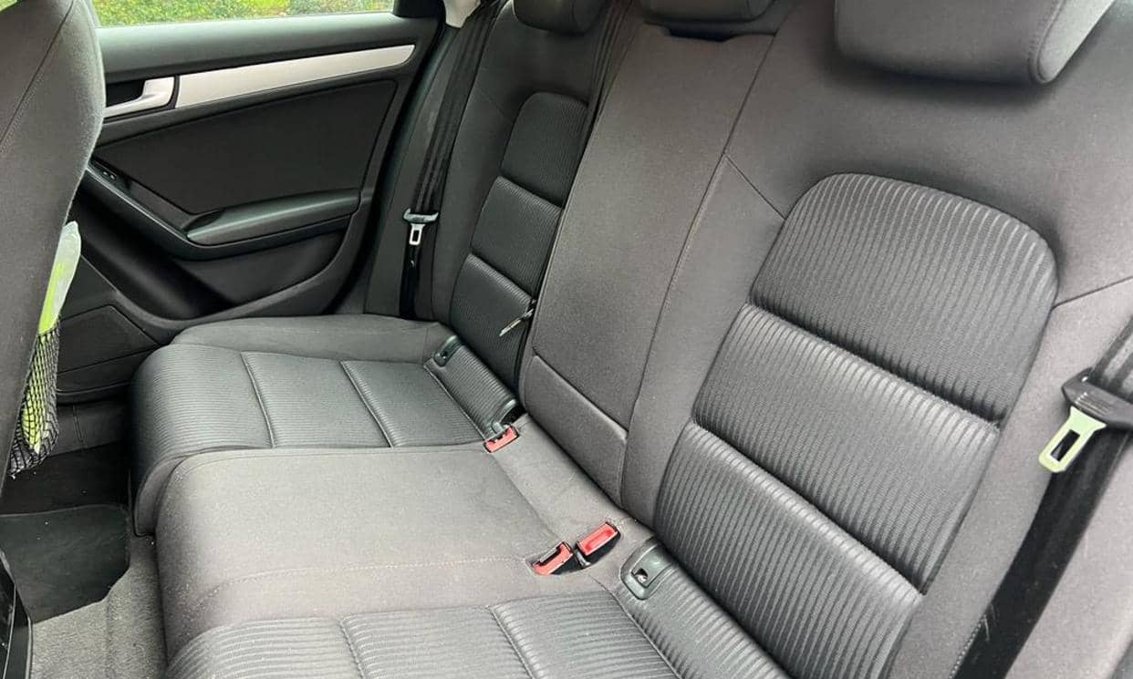 Audi A4 — photo 7