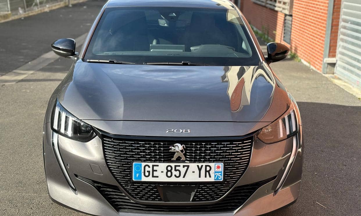 Peugeot 208 — photo 6