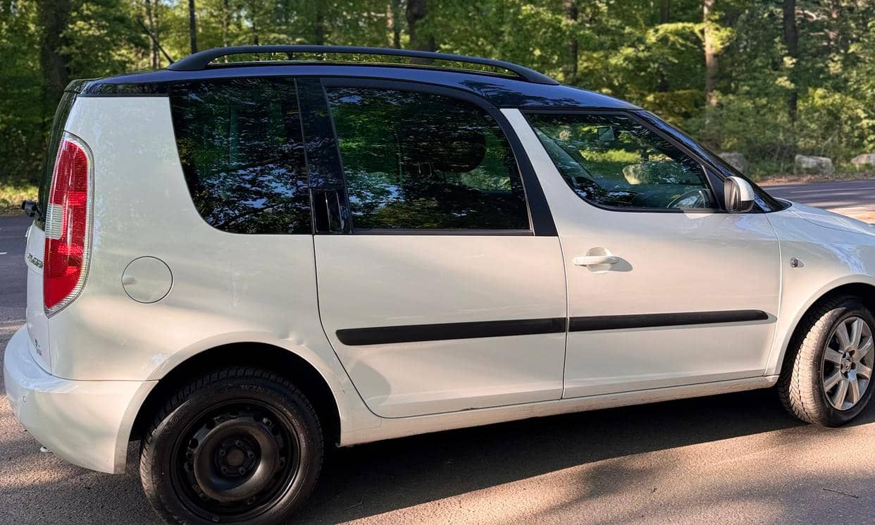 Skoda ROOMSTER — photo 9