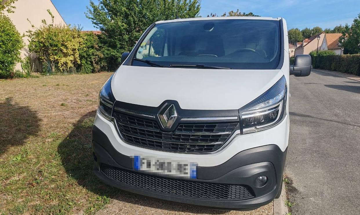 Renault TRAFIC III — photo 7