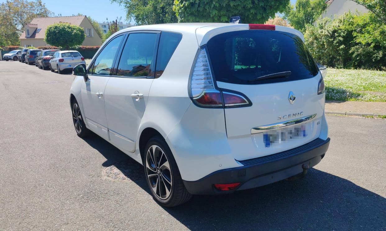 Renault GRAND SCENIC III — photo 13