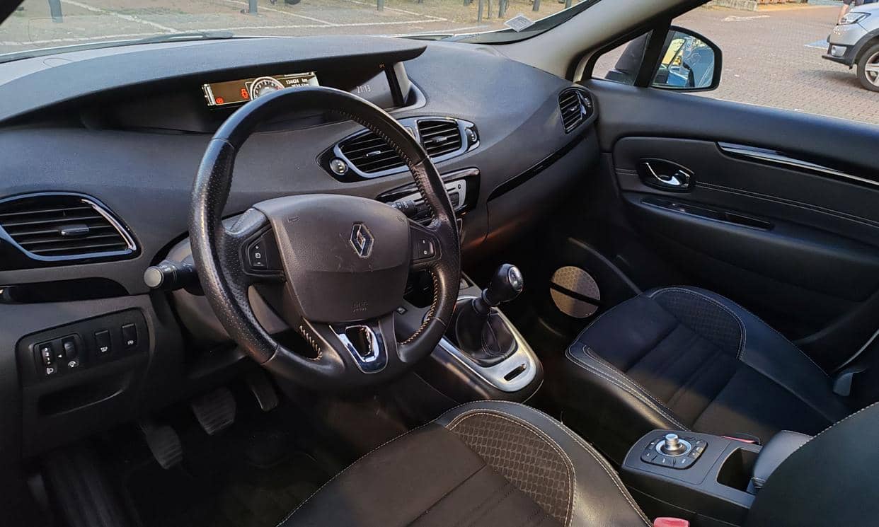 Renault GRAND SCENIC III — photo 14