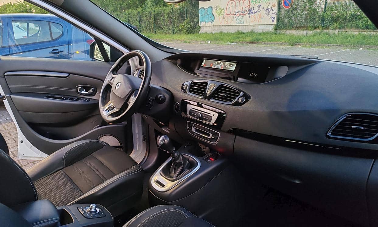 Renault GRAND SCENIC III — photo 16