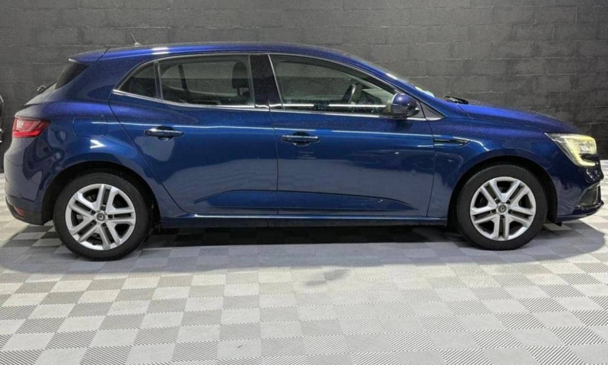Renault MEGANE IV — photo 3