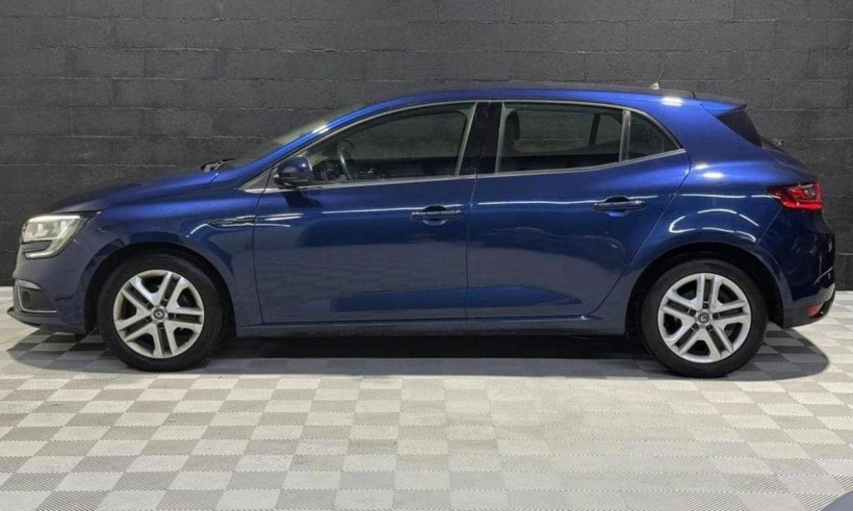 Renault MEGANE IV — photo 9