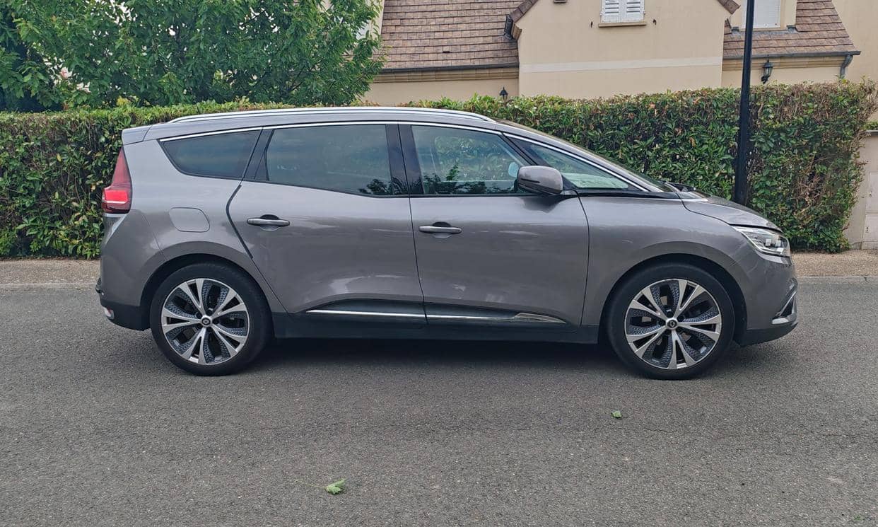 Renault GRAND SCENIC IV — photo 8