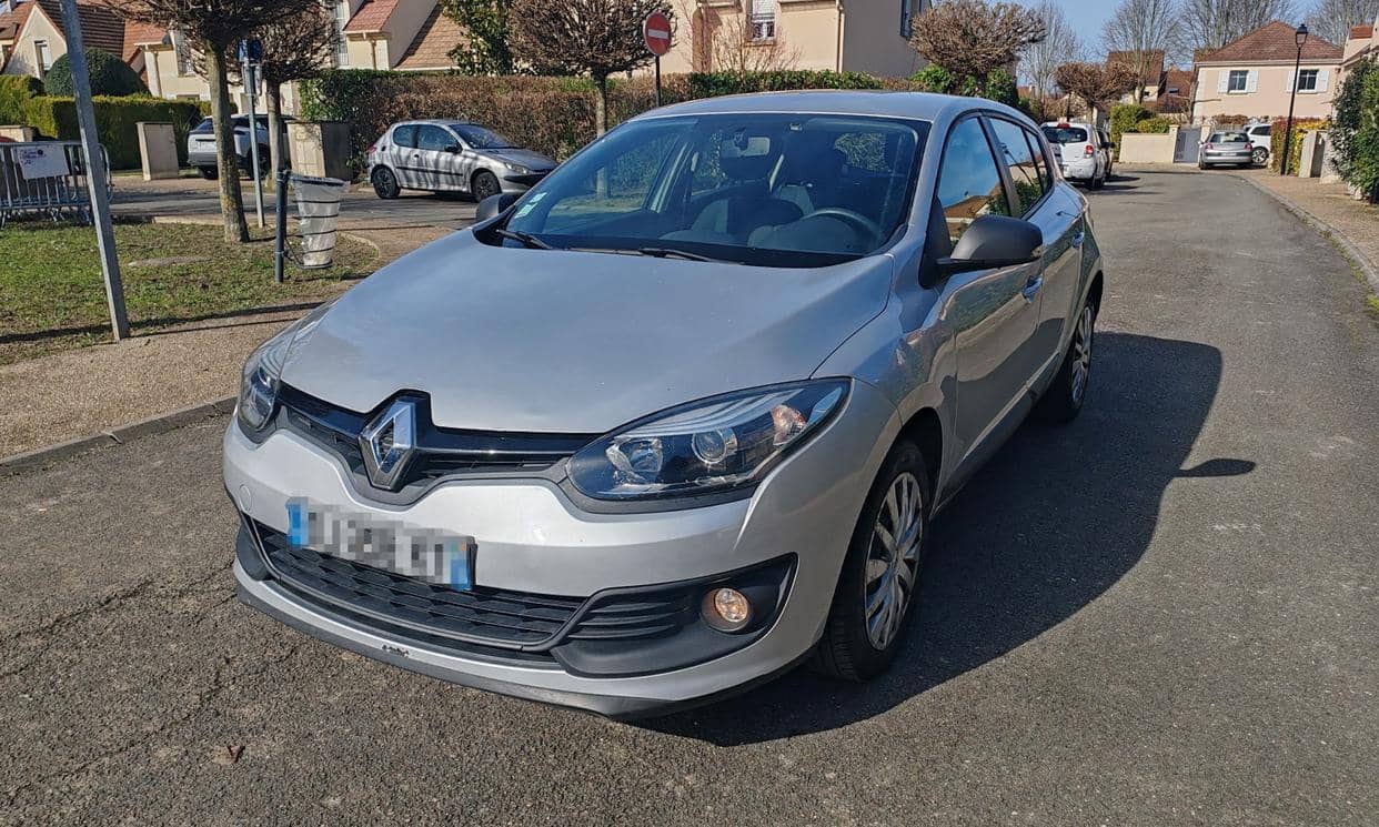 Renault MEGANE III — photo 3