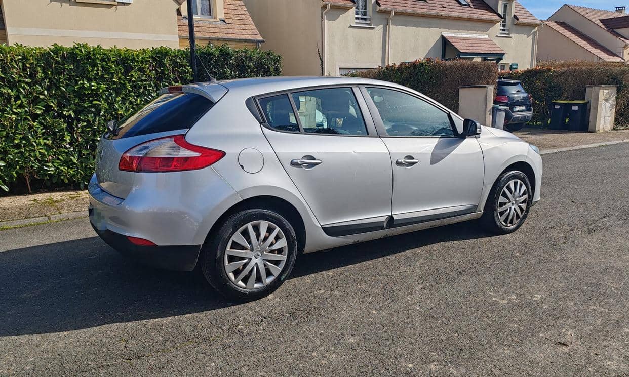 Renault MEGANE III — photo 5