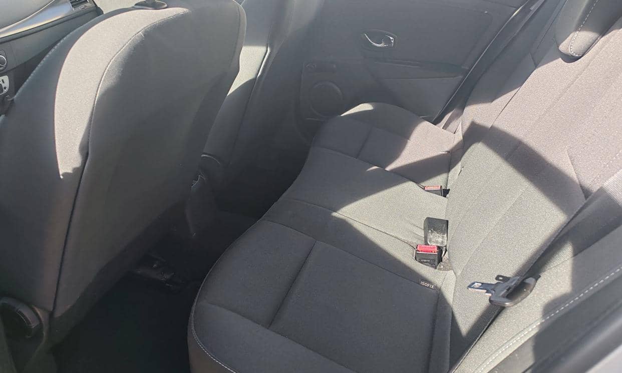 Renault MEGANE III — photo 15