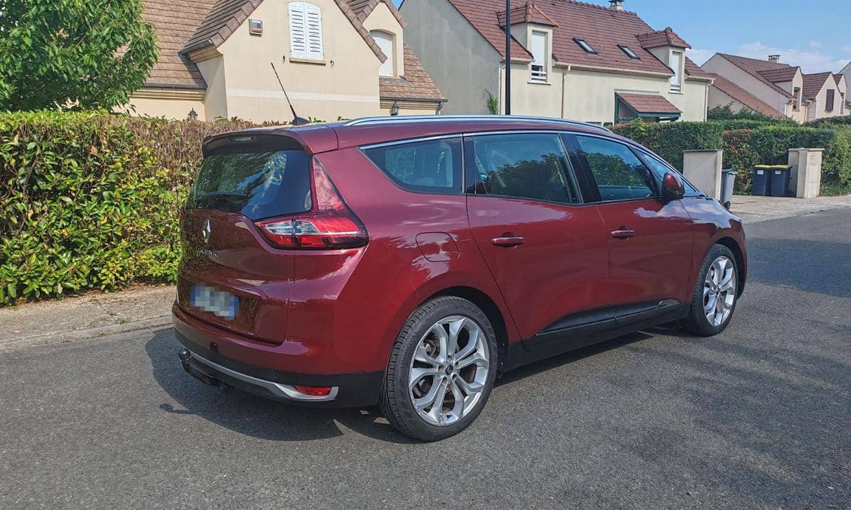 Renault GRAND SCENIC IV — photo 8