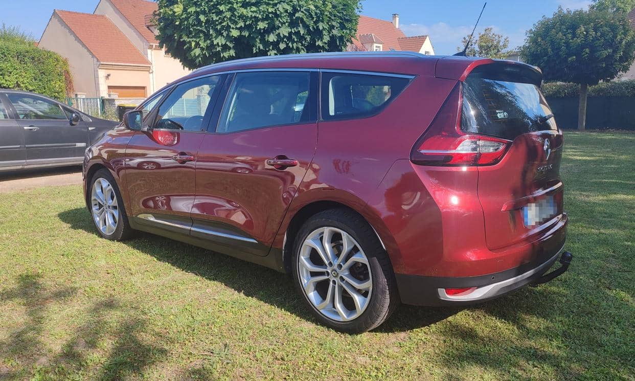 Renault GRAND SCENIC IV — photo 9