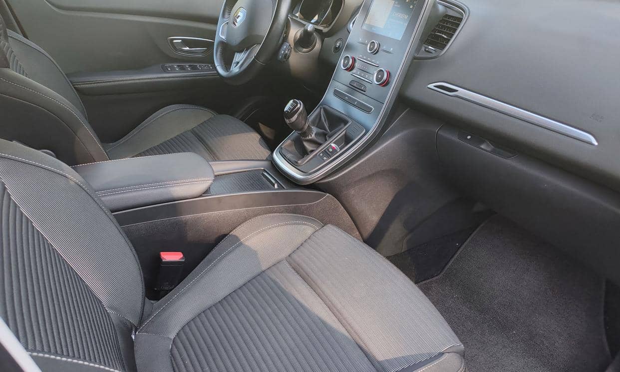 Renault GRAND SCENIC IV — photo 17
