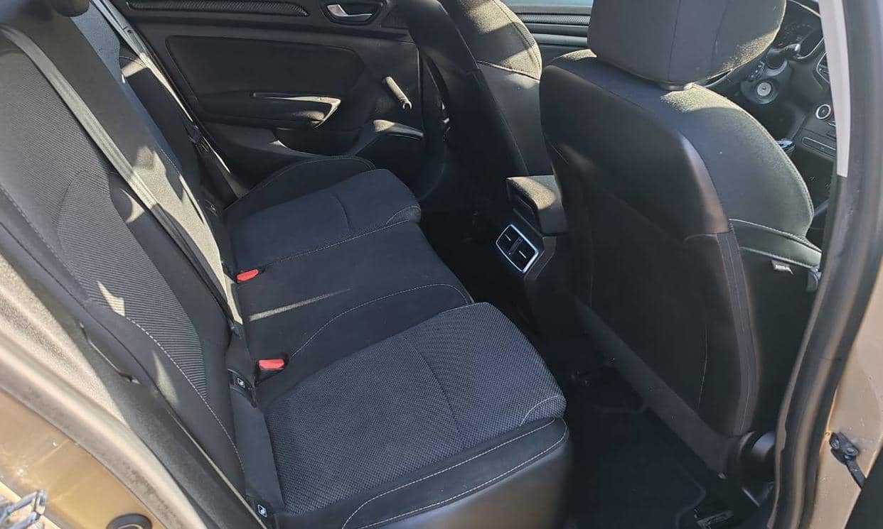 Renault MEGANE IV — photo 11