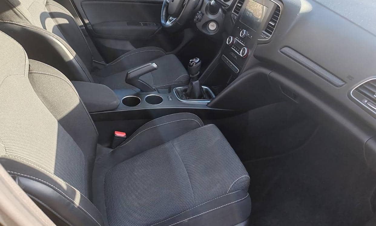 Renault MEGANE IV — photo 12