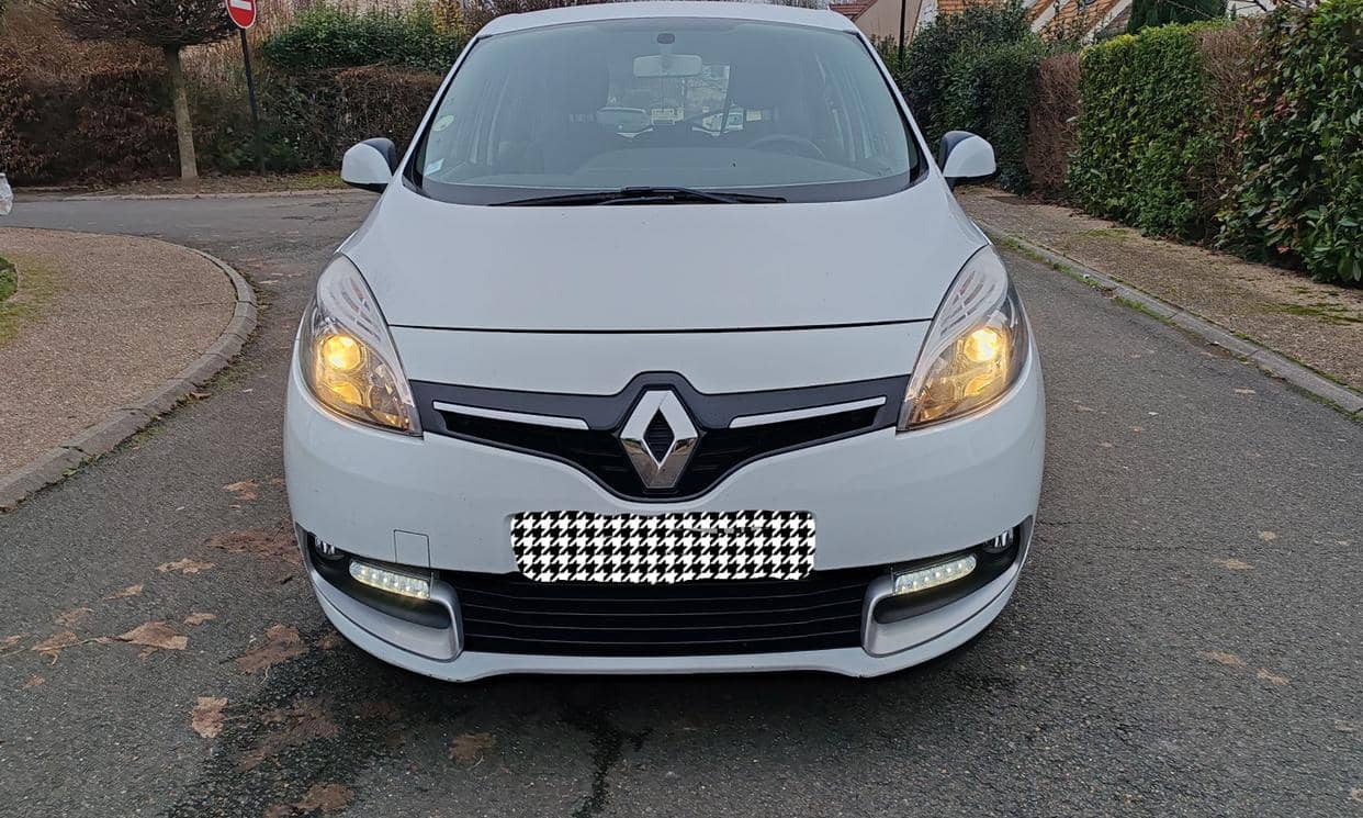 Renault SCENIC III — photo 5