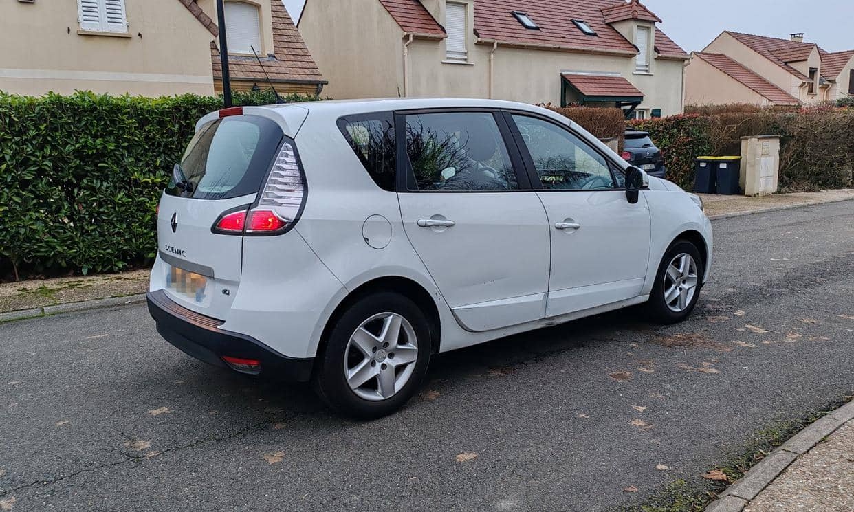 Renault SCENIC III — photo 8