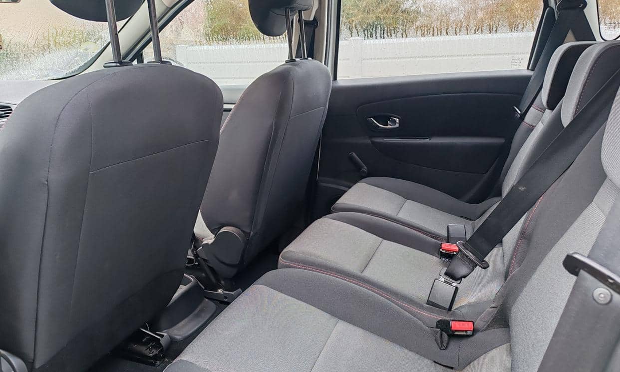 Renault SCENIC III — photo 14