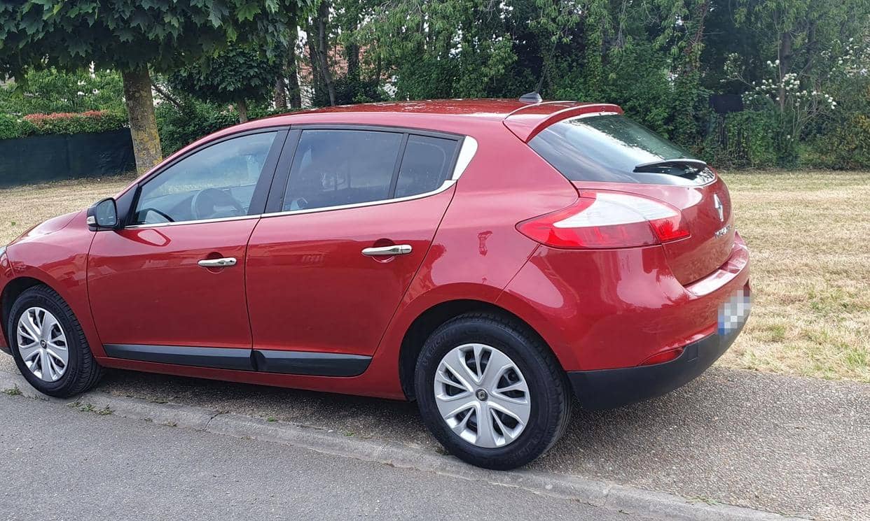 Renault MEGANE III SOCIETE — photo 6