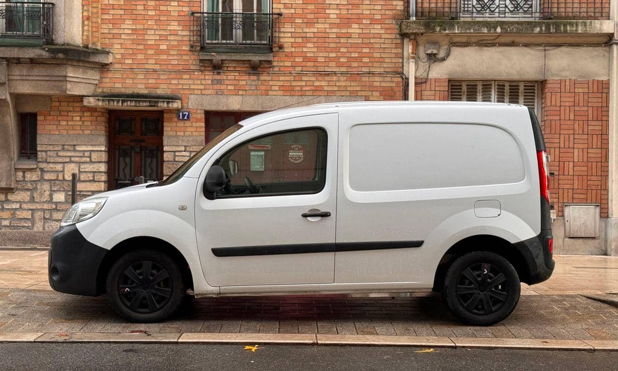 Renault KANGOO EXPRESS II — photo 2