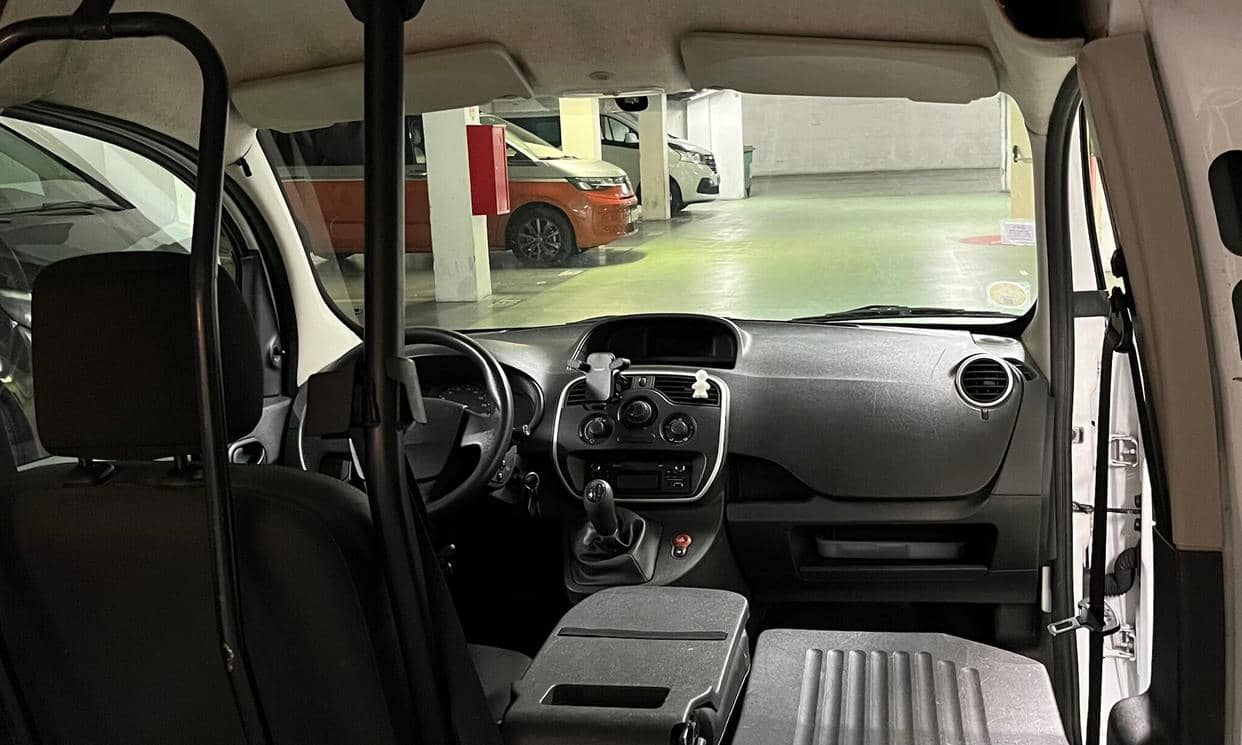 Renault KANGOO EXPRESS II — photo 9