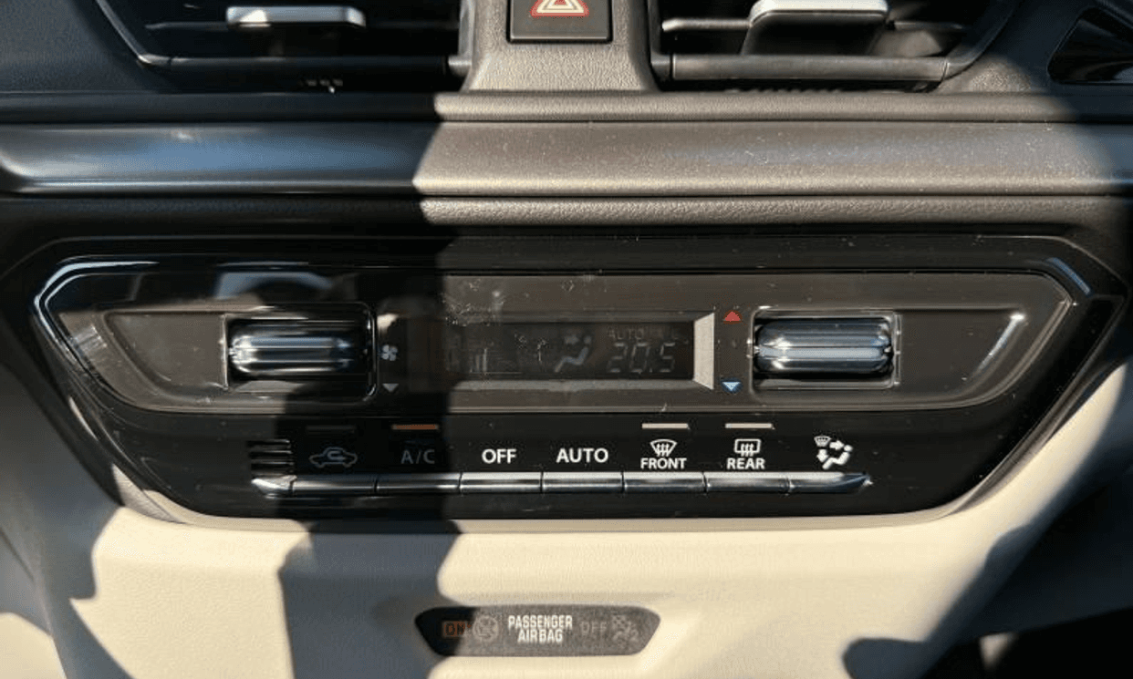 Suzuki SWIFT — photo 8