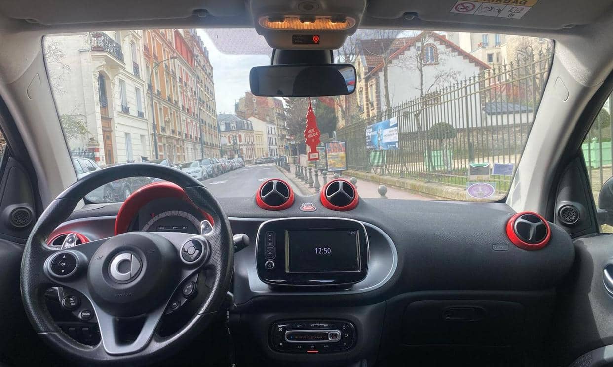 smart FORTWO COUPE — photo 2