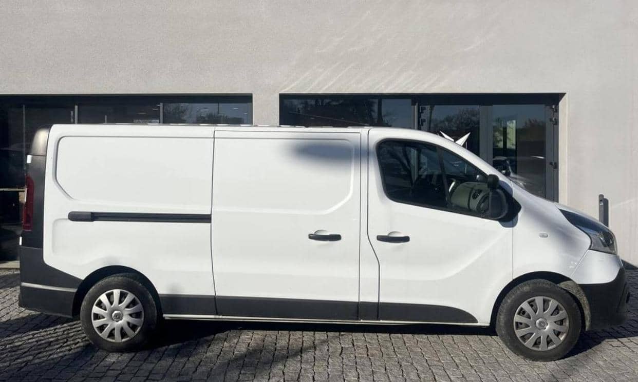 Renault TRAFIC III — photo 3
