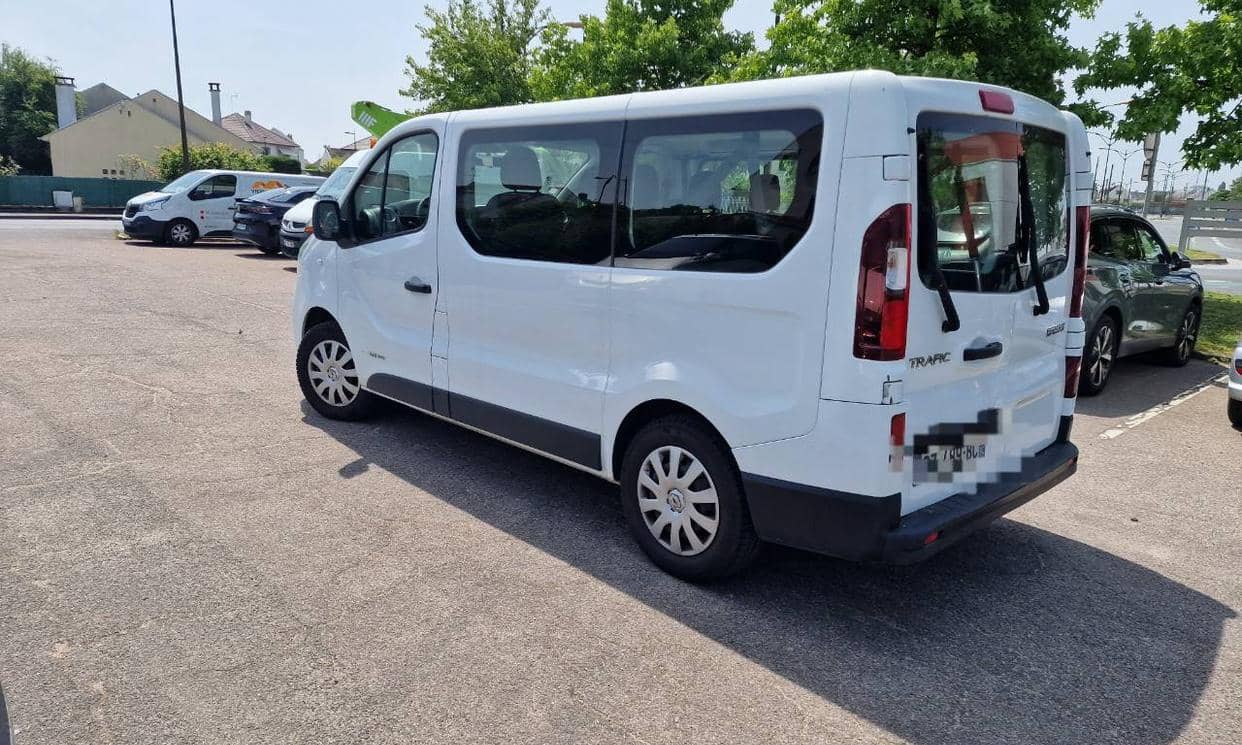 Opel VIVARO — photo 2