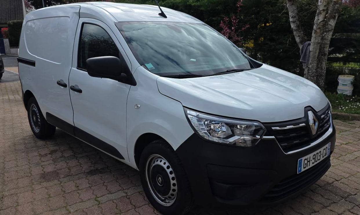 Renault EXPRESS II — photo 2