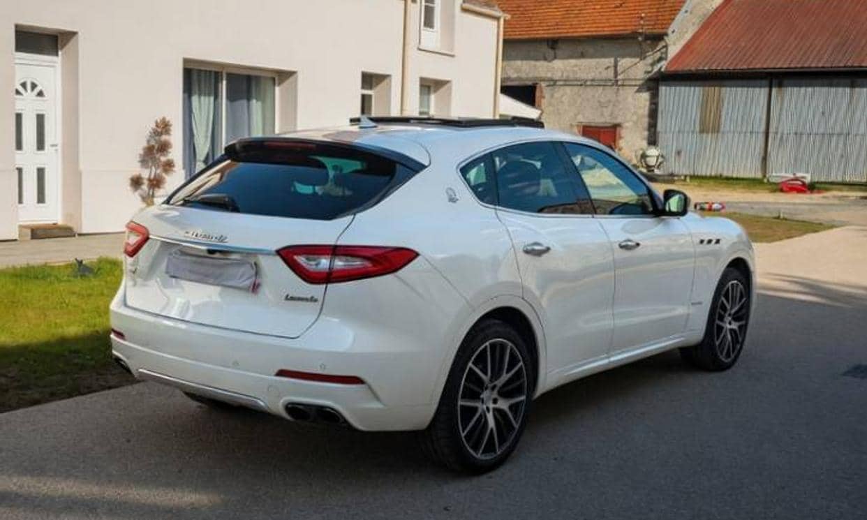 Maserati LEVANTE — photo 2