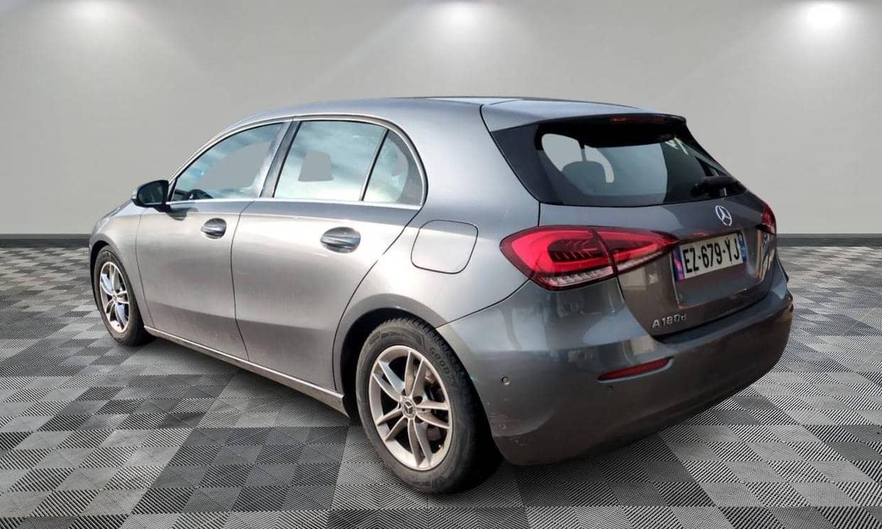 Mercedes-Benz CLASSE A — photo 2