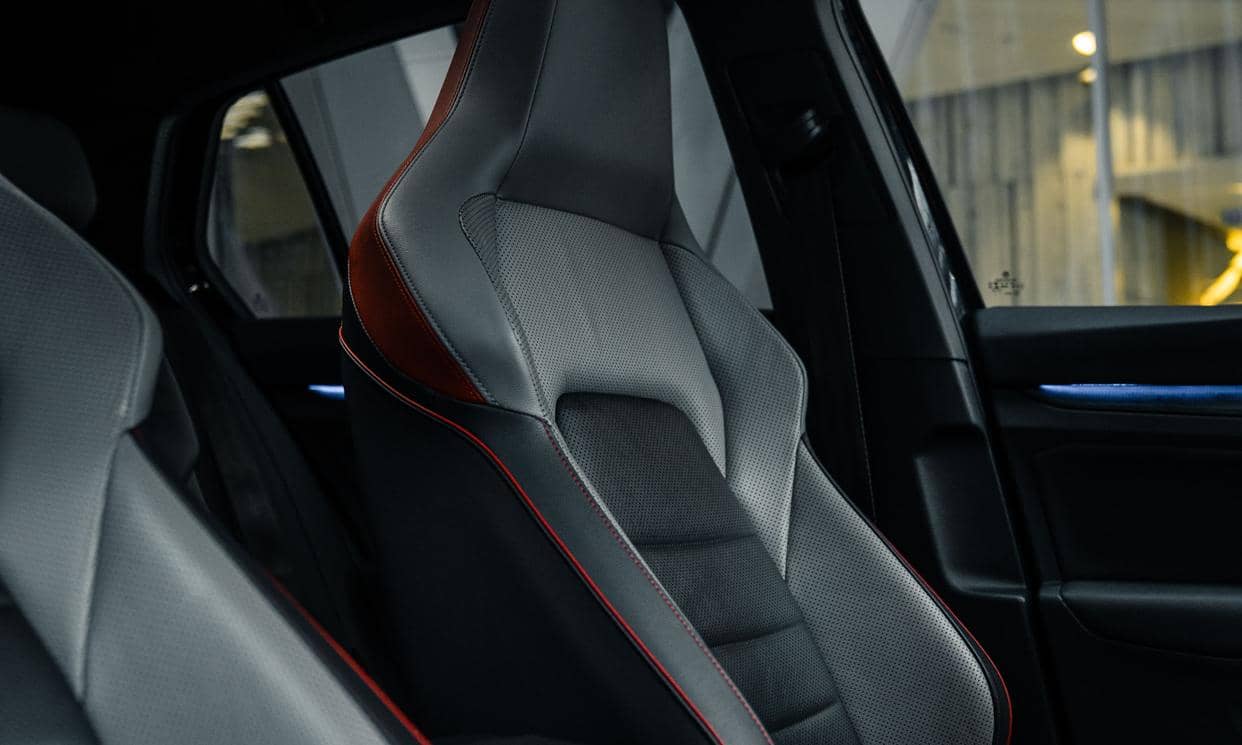 Volkswagen GOLF — photo 6
