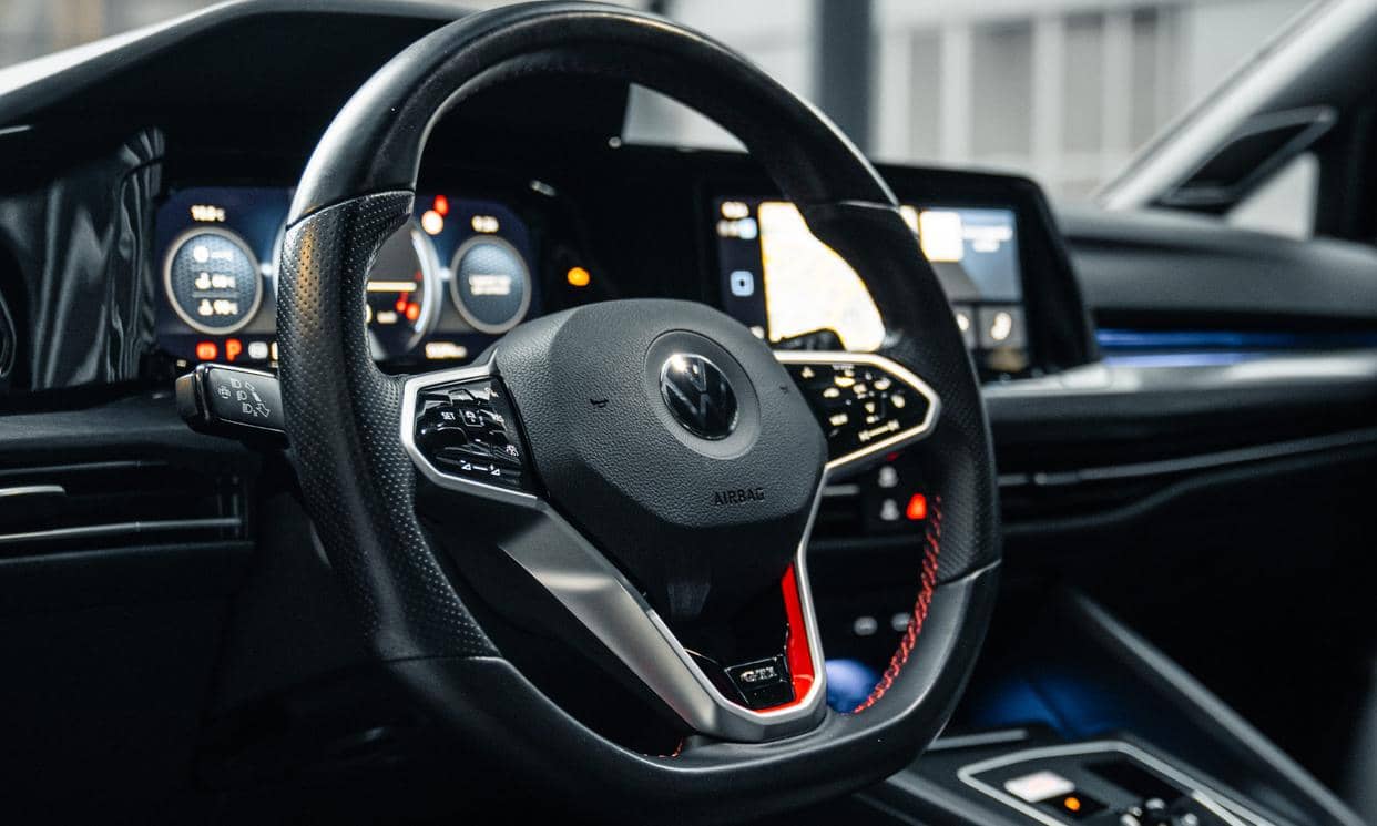 Volkswagen GOLF — photo 7