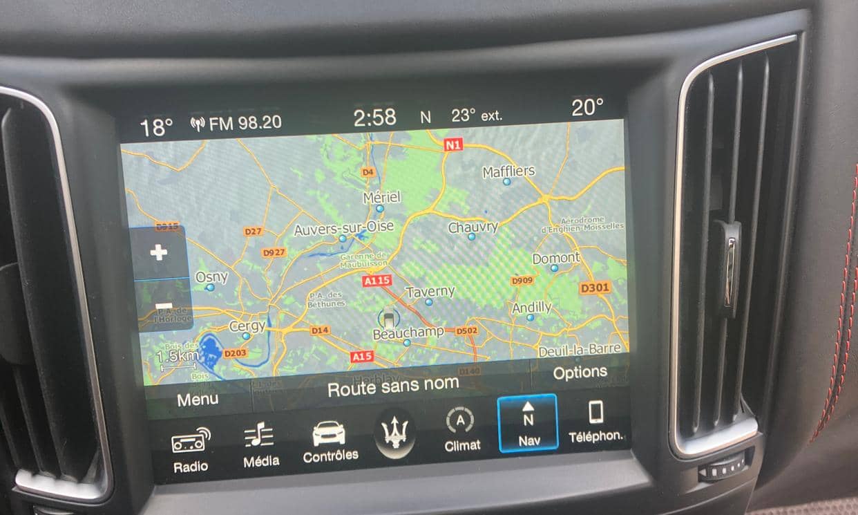 Maserati LEVANTE — photo 12