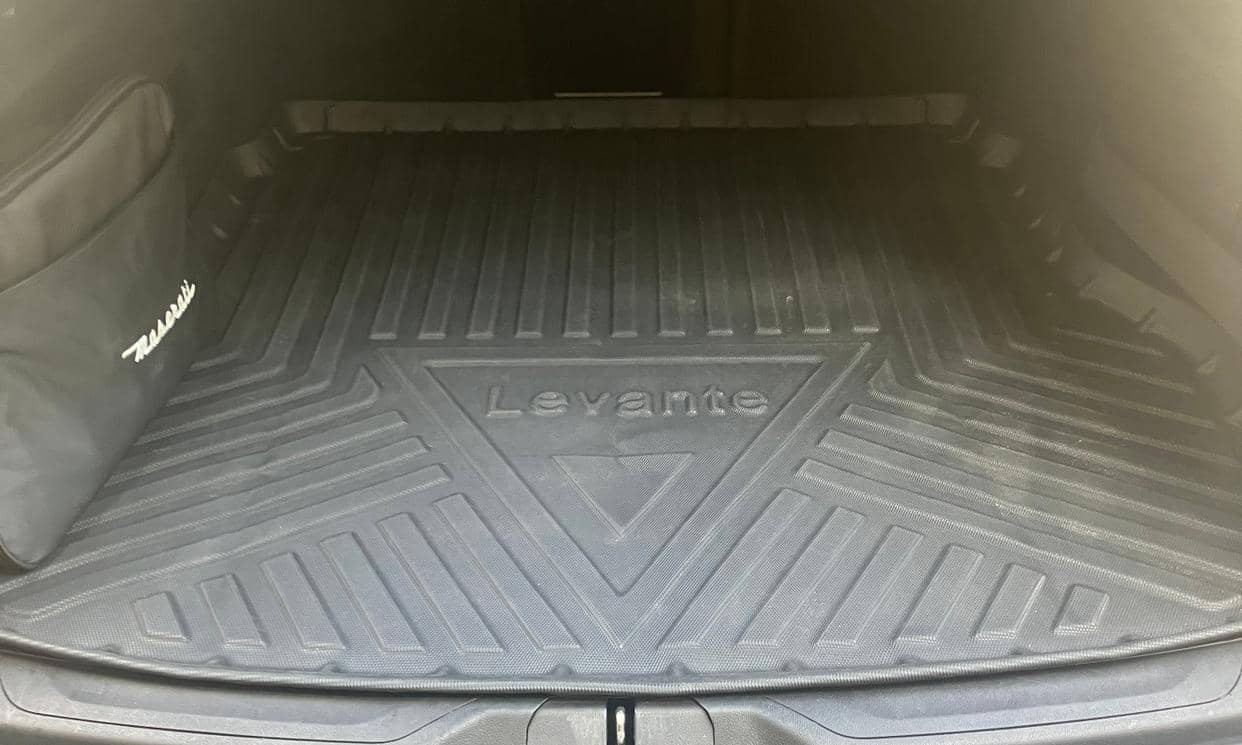 Maserati LEVANTE — photo 14