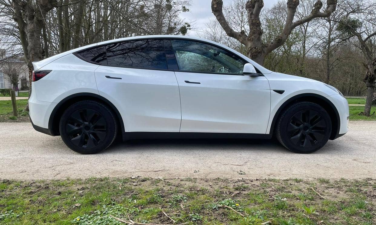 Tesla MODEL Y — photo 5