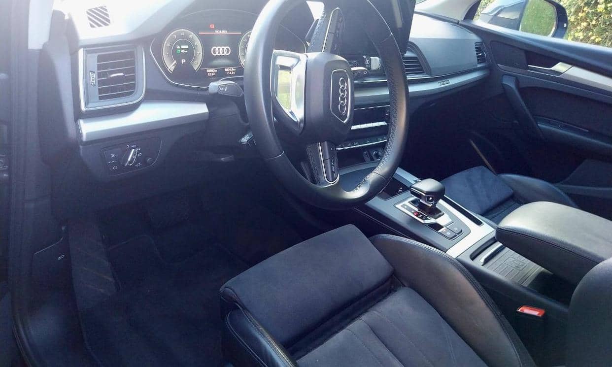 Audi Q5 — photo 8