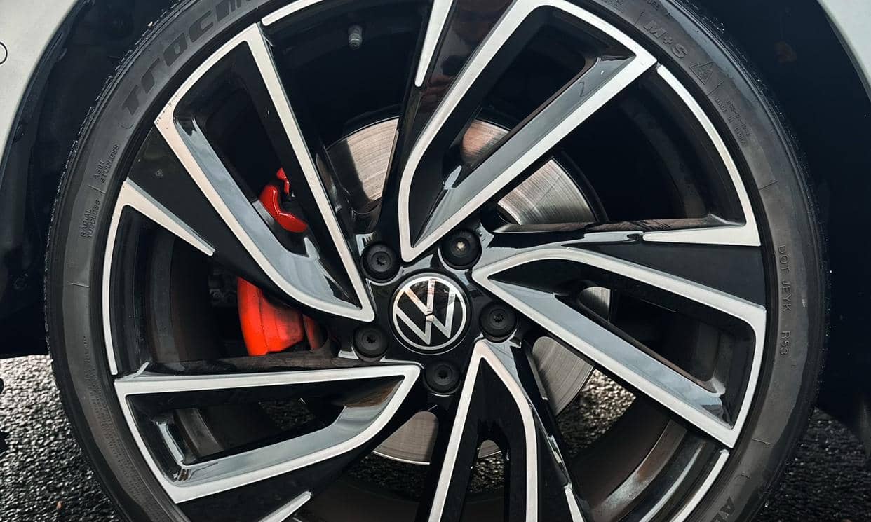 Volkswagen GOLF — photo 20