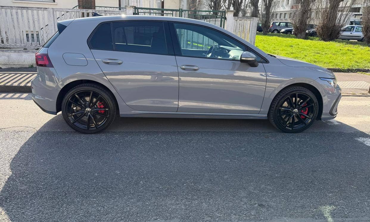 Volkswagen GOLF — photo 4