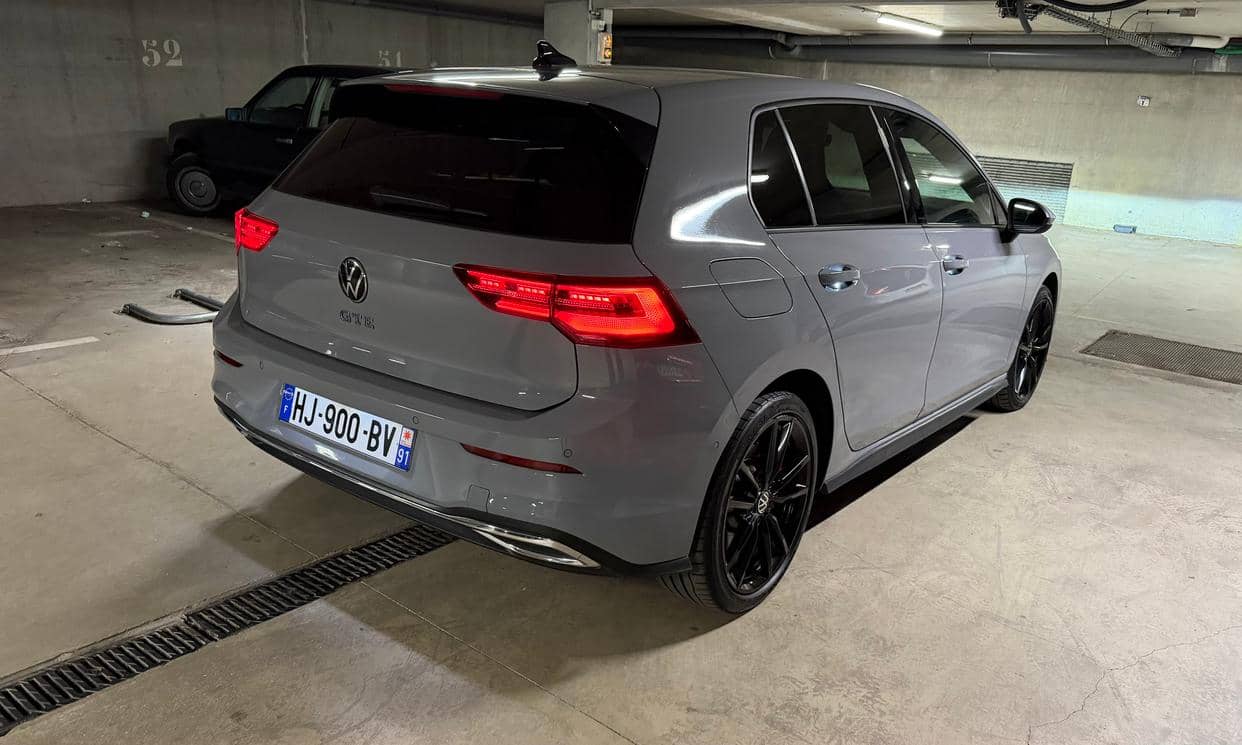 Volkswagen GOLF — photo 12