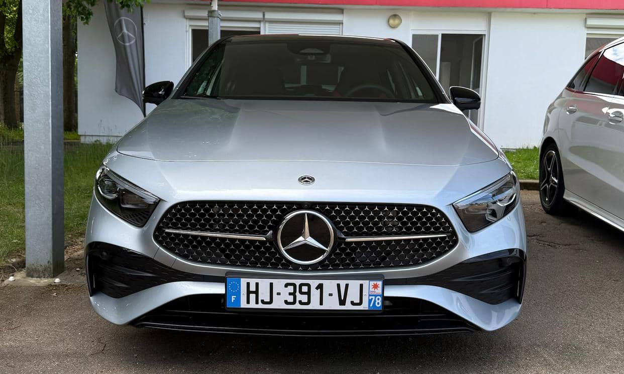 Mercedes-Benz CLASSE A — photo 2