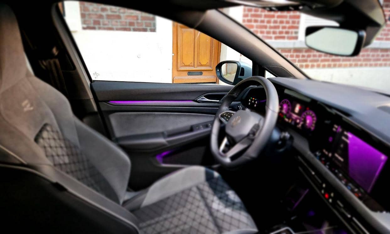 Volkswagen GOLF — photo 7
