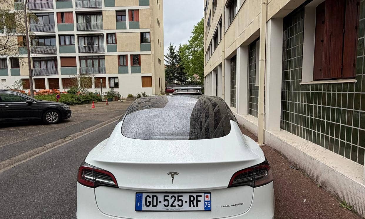 Tesla MODEL 3 — photo 3