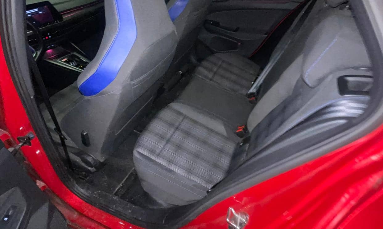 Volkswagen GOLF — photo 15